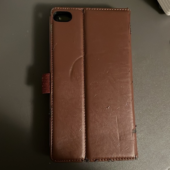 Lenovo 2019 Tablet, works! Already factory reset and ready to use - Picture 6 of 6